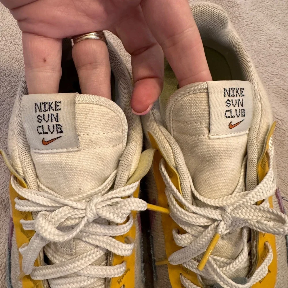 Nike Sun Club Waffle One Coconut Milk Pastel Beachy Coastal Sneaker SZ 8.5 - Picture 8 of 10